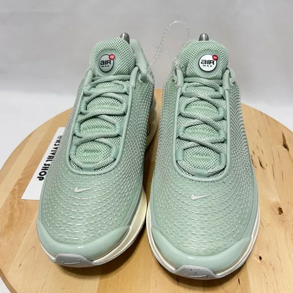 Nike Air Max DN Women's Seafoam Metallic Silver Sneakers NWOB-Sz 9.5 US &amp; 41 EU