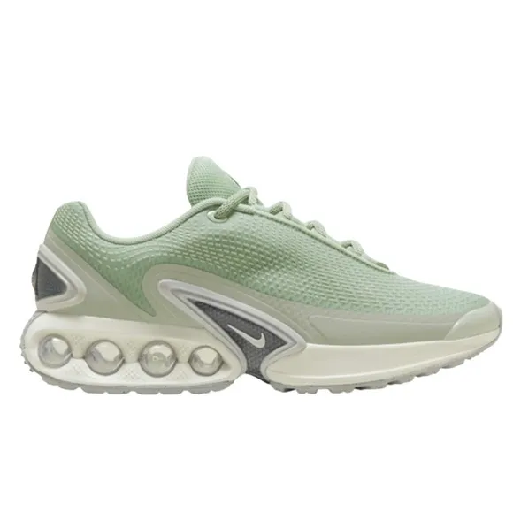 Nike Air Max DN Women's Seafoam Metallic Silver Sneakers NWOB-Sz 9.5 US &amp; 41 EU