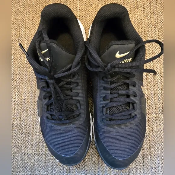Nike Air Max Impact 4 Men's Black and Gold Athletic Shoes Size 8