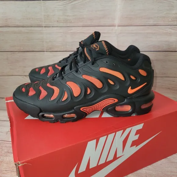 Nike Air Max Plus Drift‎ Black Dragon Red Crimson FD4290-010 Men's Size 8