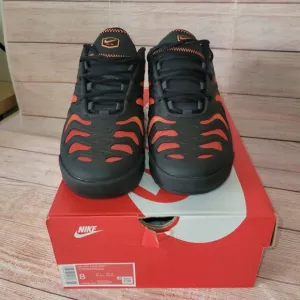 Nike Air Max Plus Drift‎ Black Dragon Red Crimson FD4290-010 Men's Size 8