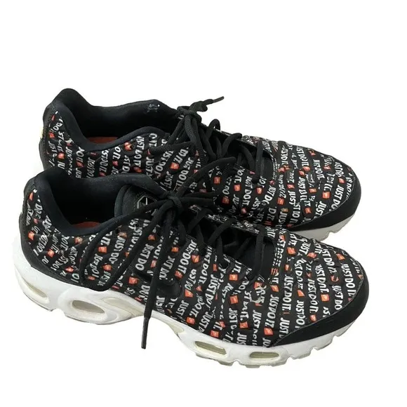 Nike Air Max Plus TN Just Do It Black Sneakers Sz 7 Womens Shoes 862201-007
