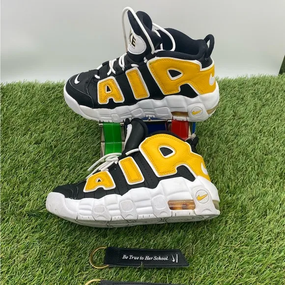 Nike Air More UptempoOlder Kids' Shoes