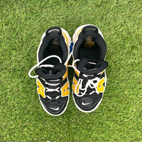 Nike Air More UptempoOlder Kids' Shoes