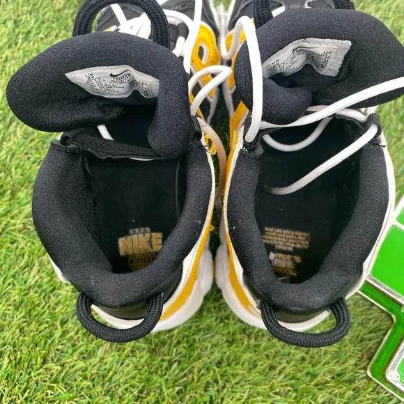 Nike Air More UptempoOlder Kids' Shoes