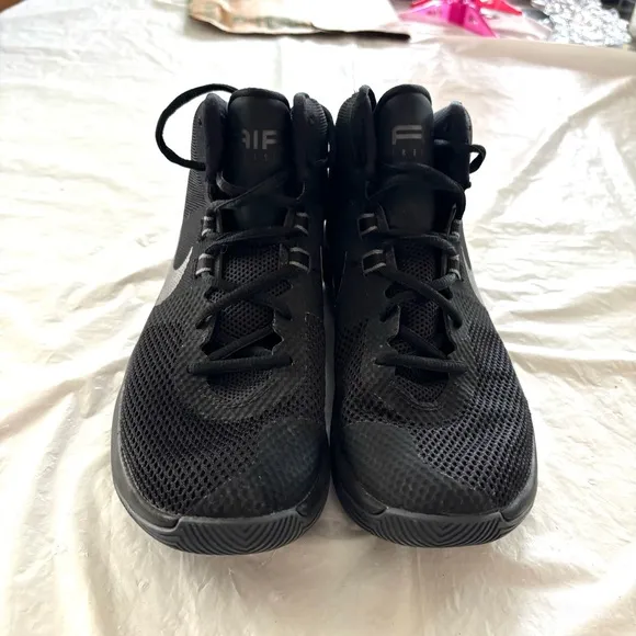 Nike Air Precision ll NBK Black Basketball Sneakers shoes SZ 7 NWOT