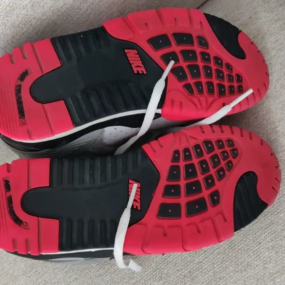 Nike Air trainer 3 Gray and Red Sneakers with High-Top Design and Air Cushioning