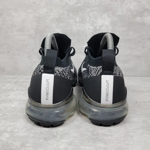 Nike Air Womens Running Shoes Size 8 VaporMax Flyknit 3 Oreo AJ6920-001 Sneakers