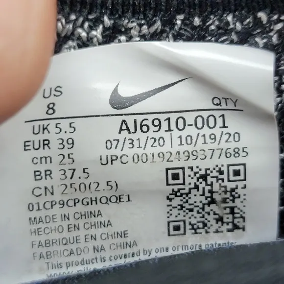 Nike Air Womens Running Shoes Size 8 VaporMax Flyknit 3 Oreo AJ6920-001 Sneakers