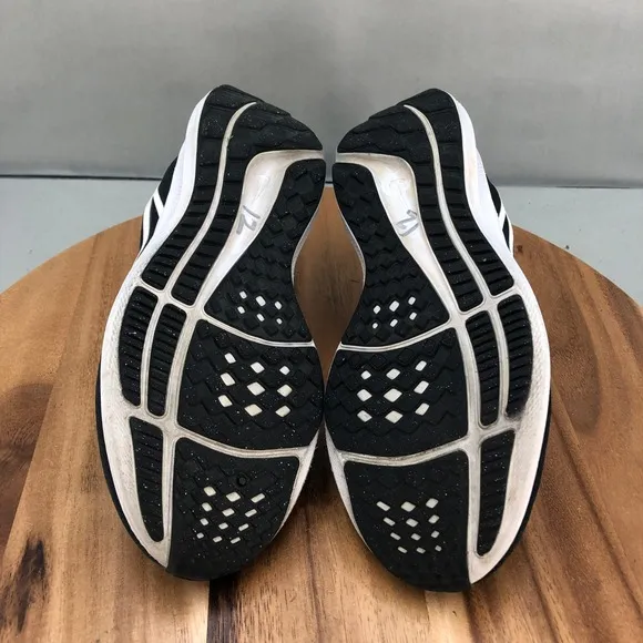 Nike Air Zoom Pegasus 39 Running Shoes Women 9 Black White Lightweight Cushioned