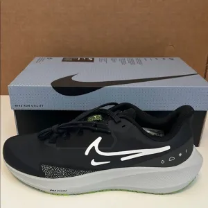 Nike Air Zoom Pegasus shield. Utility Black/White/Smoke Grey Running Shoes.