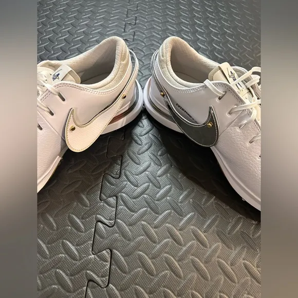 Nike Air Zoom Victory Tour 3 Eastside Golf Shoes FJ2241 101 Men Sz 10.5 WHT New