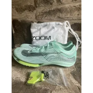 Nike Air Zoom Victory Track Distance Shoes DR9908-300 Men’s Size 13 New