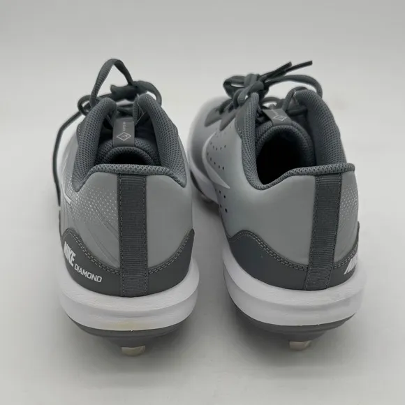 Nike Alpha Huarache Varsity 4 Low Metal Baseball Cleats Gray/White