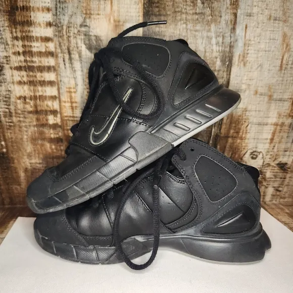 Nike Black High-Top Athletic Shoes with Velcro Strap