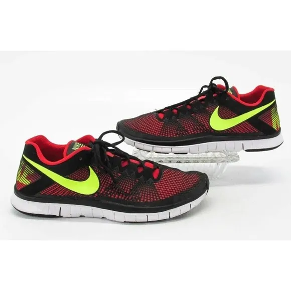 Nike Black Red Running CrossFit Shoes Free 3.0 Mens Size 9 Light Use Fast Ship