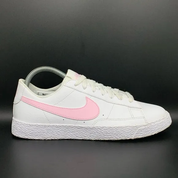 Nike Blazer Low White Pink Shoes CZ7576-102 Youth 7Y / Women's Sz 8.5