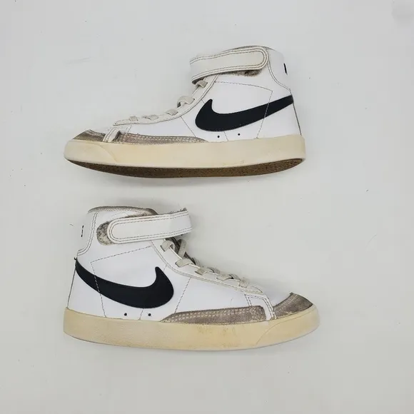 Nike BLAZER MID' 77 Sneakers Youth Kid's Sz 13.5C White Black Shoes DA4086-102