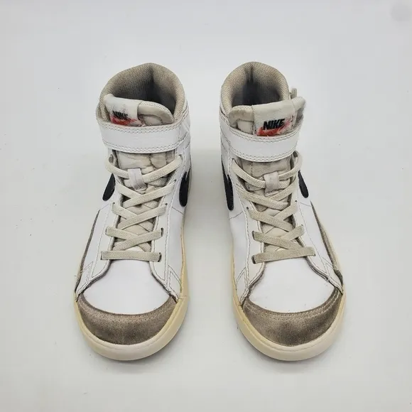 Nike BLAZER MID' 77 Sneakers Youth Kid's Sz 13.5C White Black Shoes DA4086-102