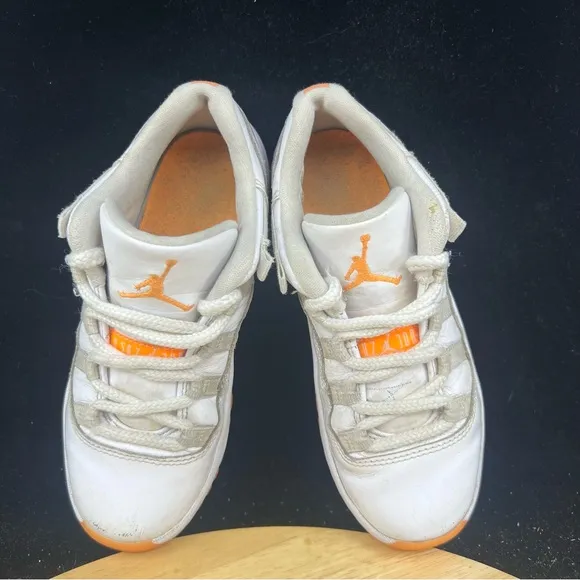 Nike Boys Air Jordan 11 Low DJ4328-139 White Basketball Shoes Sneakers Size 1.5Y