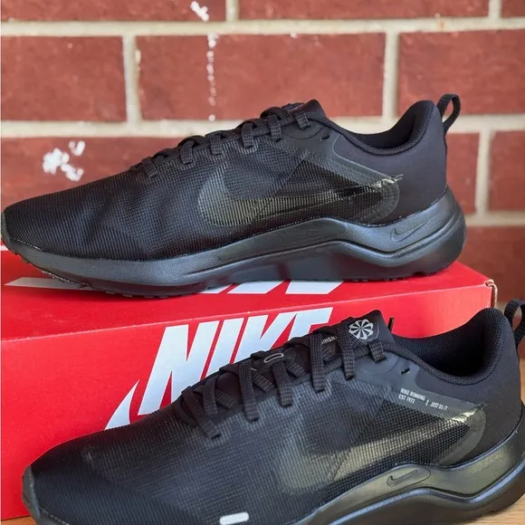 Nike Downshifter 12 Mens Triple Black New Sneakers Running Shoes