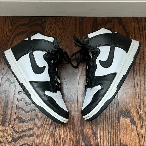 Nike Dunk High Panda Black White Lace Up Sneakers Shoes Women Size 7 DD1869-103,