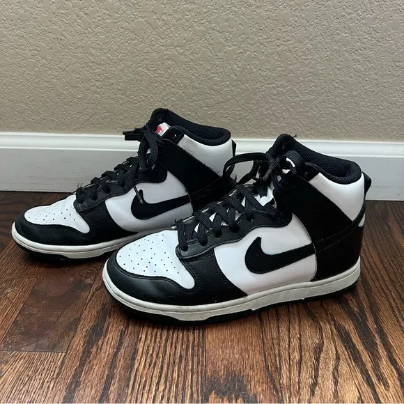 Nike Dunk High Panda Black White Lace Up Sneakers Shoes Women Size 7 DD1869-103,
