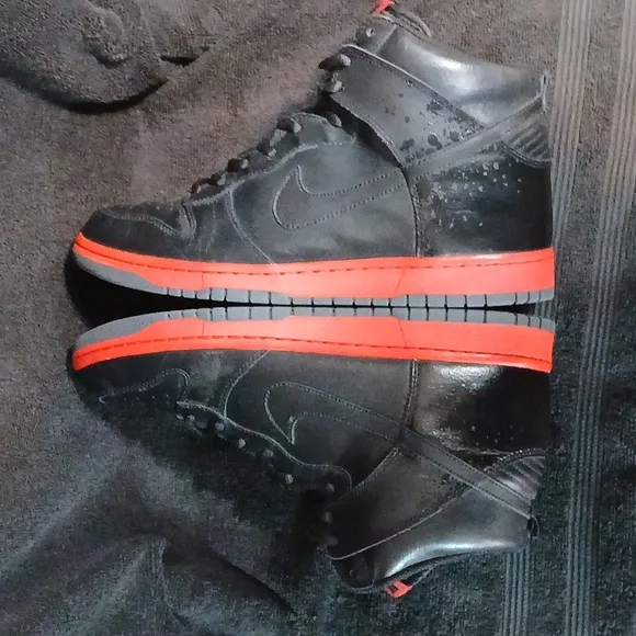 Nike Dunk High Premium ,Hot Lava,Rec Splatter,Black Bred (2009) Mens Size-12
