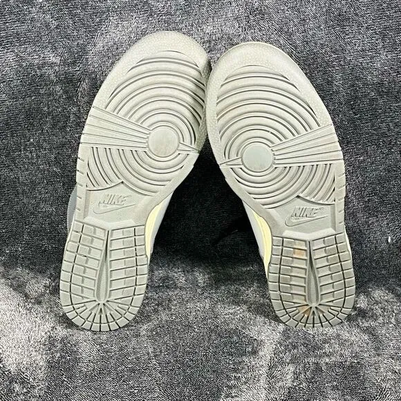 Nike Dunk High “Grey Sail”  Women’s  8.5
