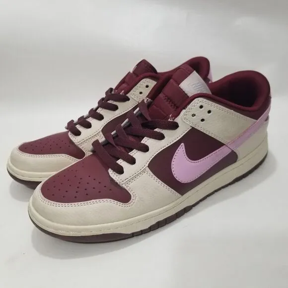 Nike Dunk Low Premium Valentines Day 2023 DR9705-100 Size 8.5 Shoes