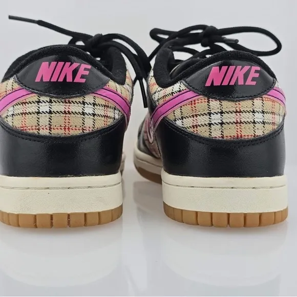 Nike Dunk Low Rare 2008 Nike 309601-264 Hemp Plaid Pink Fire Sail Shoes.