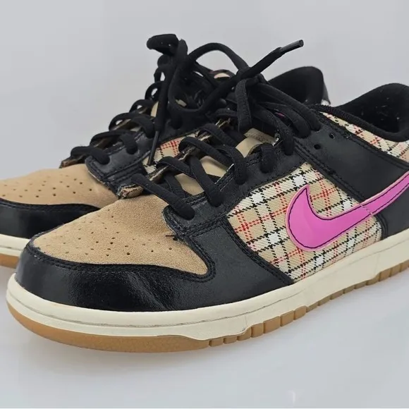Nike Dunk Low Rare 2008 Nike 309601-264 Hemp Plaid Pink Fire Sail Shoes.