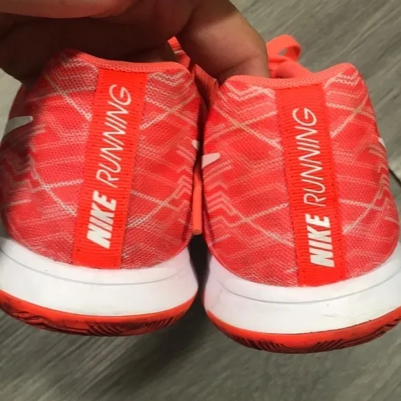 Nike Experience Running 5 Premium Shoes size 9.5