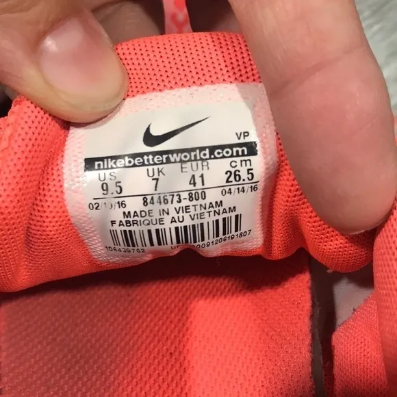 Nike Experience Running 5 Premium Shoes size 9.5