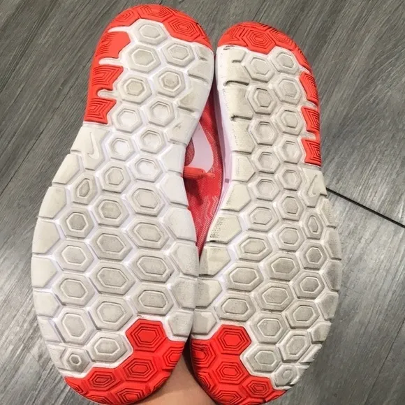 Nike Experience Running 5 Premium Shoes size 9.5