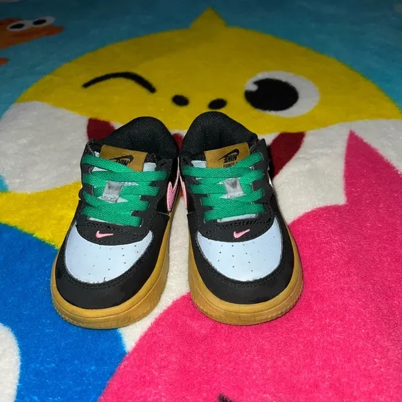 Nike Force 1 Low LV8 2 EasyOn Baby/Toddler Shoes​