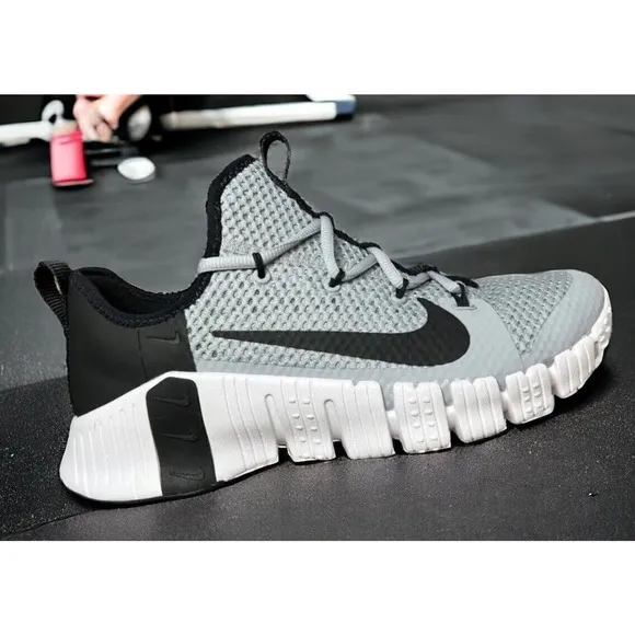 Nike Free Metcon 3 CrossFit Gym Training Shoes Wolf Grey CJ0861 NEW Mens 8.5