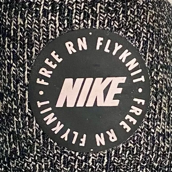 Nike Free RN Flyknit Running Shoes Women’s Size 7 Black Pink Foam