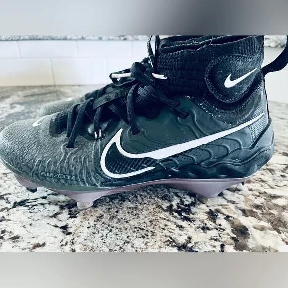 Nike Hurricane Baseball Shoes Cleats