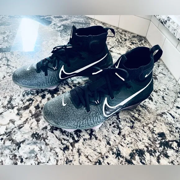 Nike Hurricane Baseball Shoes Cleats