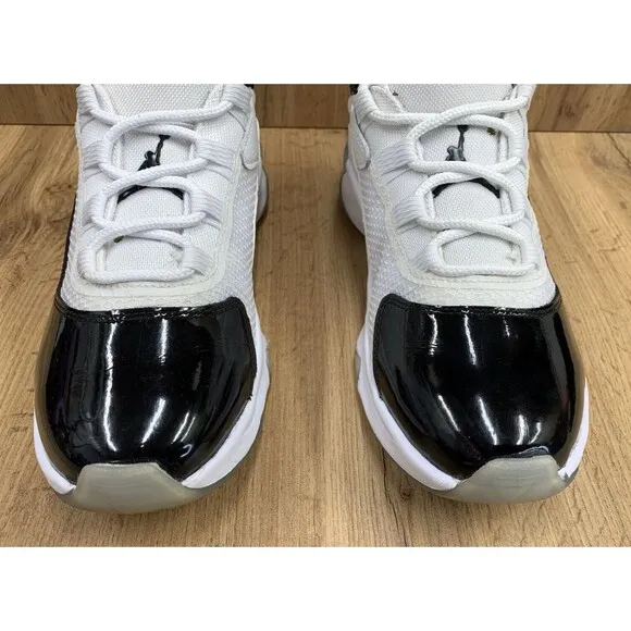 Nike Jordan 11 CMFT Low Basketball Shoes Sneakers Boys Sz 6.5Y Black DV2208-100