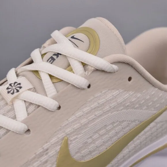 Nike Journey Run Men's Road Running Shoes Gold