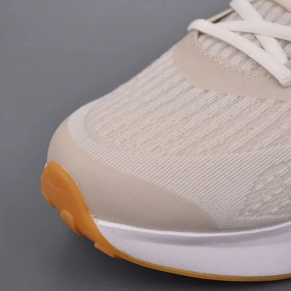 Nike Journey Run Men's Road Running Shoes Gold