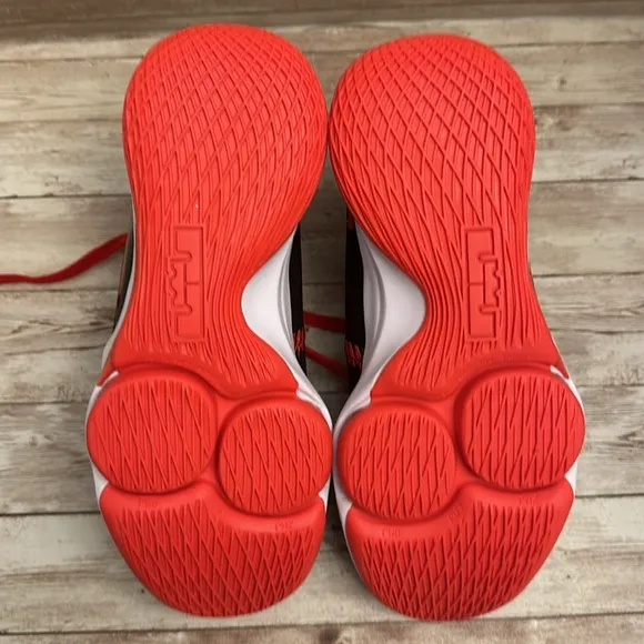 Nike Kids Black and Red Athletic Shoes