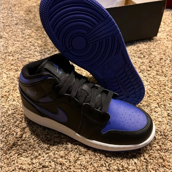 Nike Kids Sneakers Black and Blue