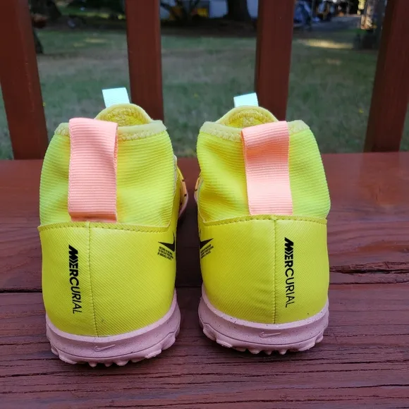 Nike Kids' Youth Air Zoom Mercurial Superfuly 9 Academy Turf Shoes - US 5.5Y