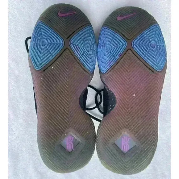 Nike Kyrie 3 Flip the Switch 859466-003