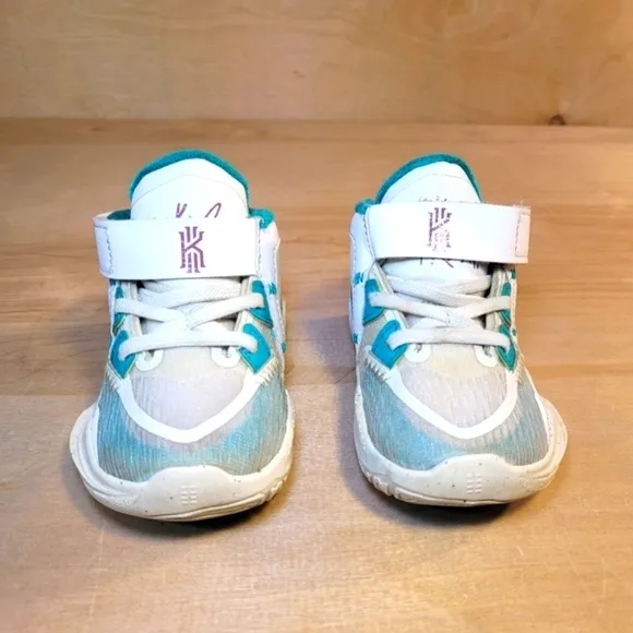 Nike Kyrie Infinity X Sue Bird Kids Slip On No Tie V Strap 6C Shoes