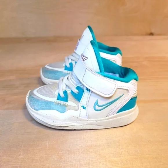 Nike Kyrie Infinity X Sue Bird Kids Slip On No Tie V Strap 6C Shoes