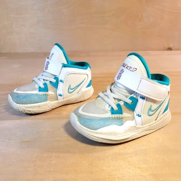 Nike Kyrie Infinity X Sue Bird Kids Slip On No Tie V Strap 6C Shoes